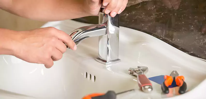 Bathtub Faucet Replacement in Kokomo