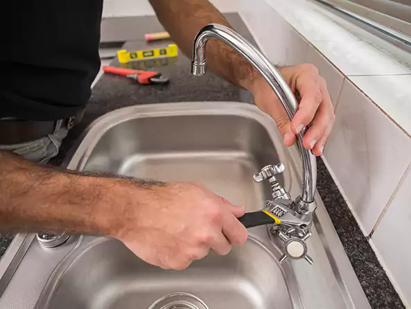 Why Choose Kokomo Plumbing and Heating for Sink Installation in Kokomo, IN?